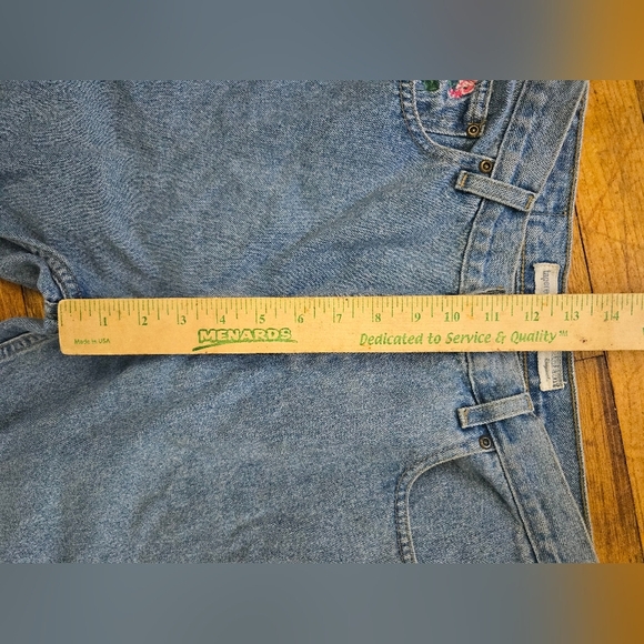 Y2K Bugle Boy Tapered Leg Slim Fit Floral Embroidered Jeans Size 10 High Rise - Picture 7 of 8